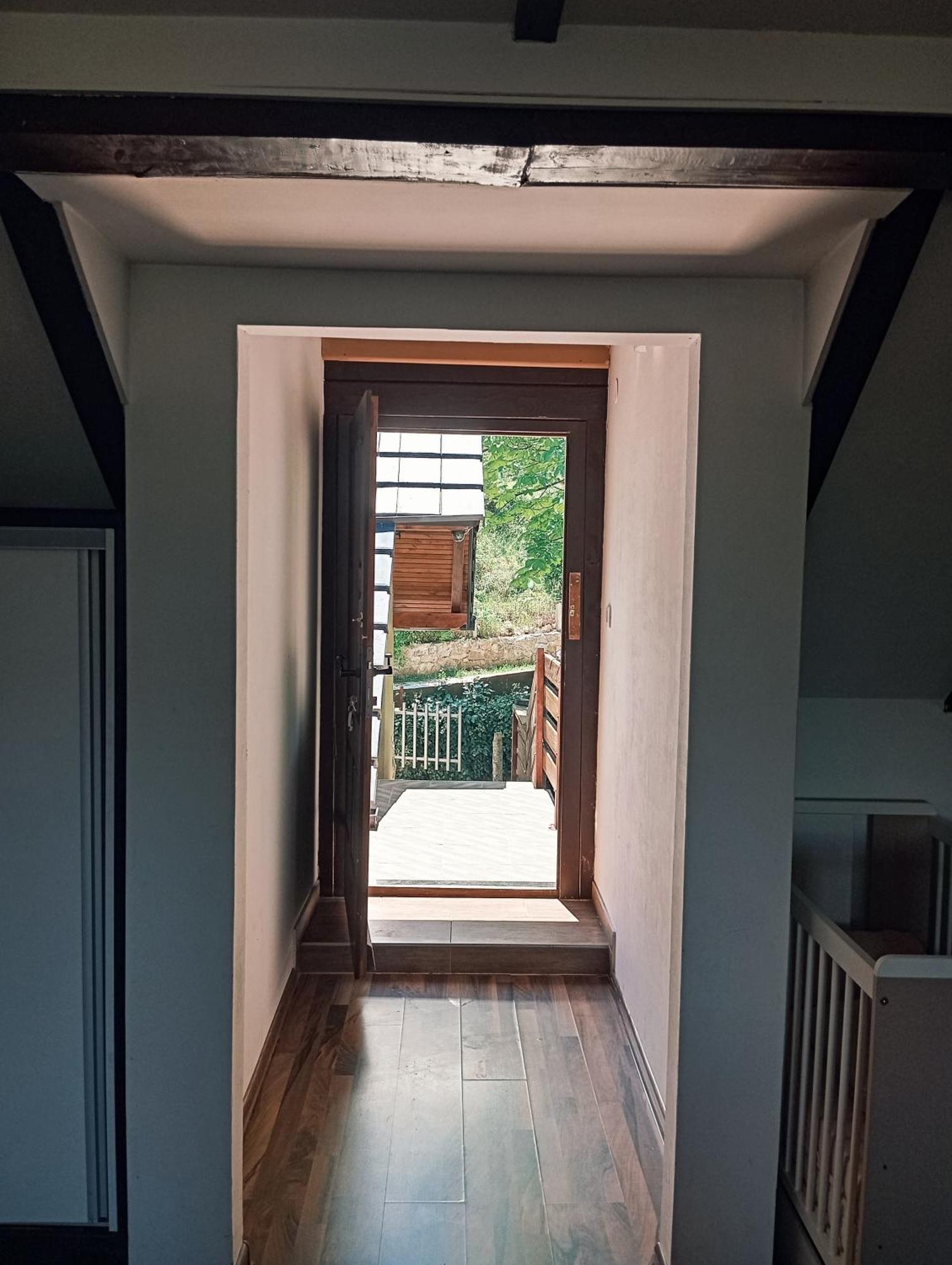- Stari Javor Apartment