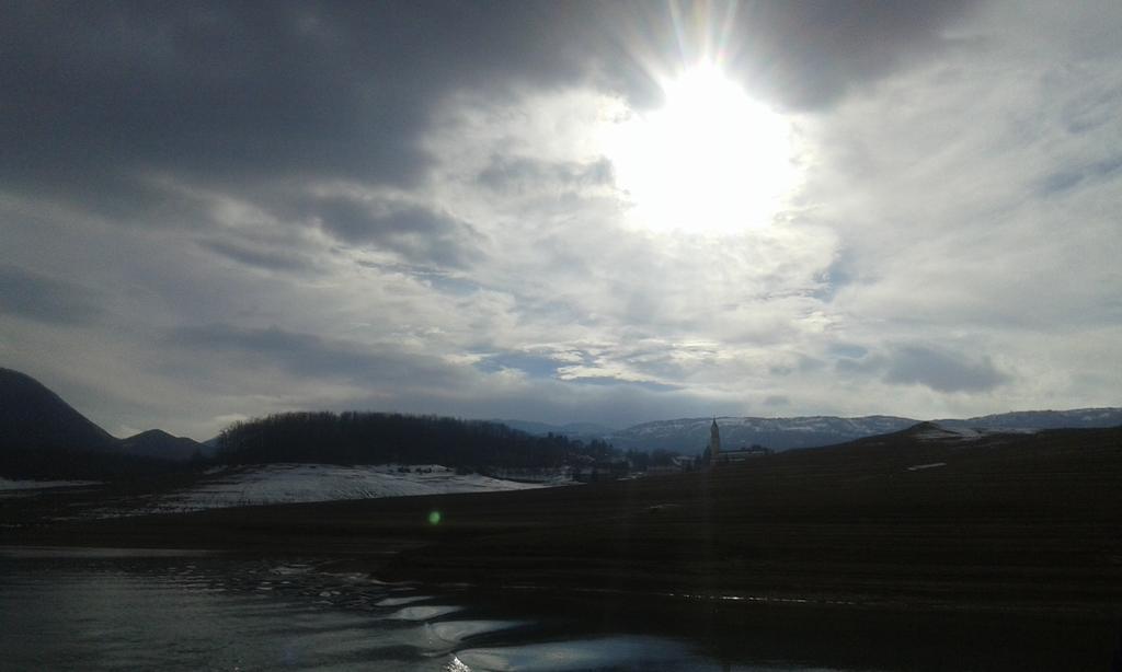 - Stari Javor Apartment *
